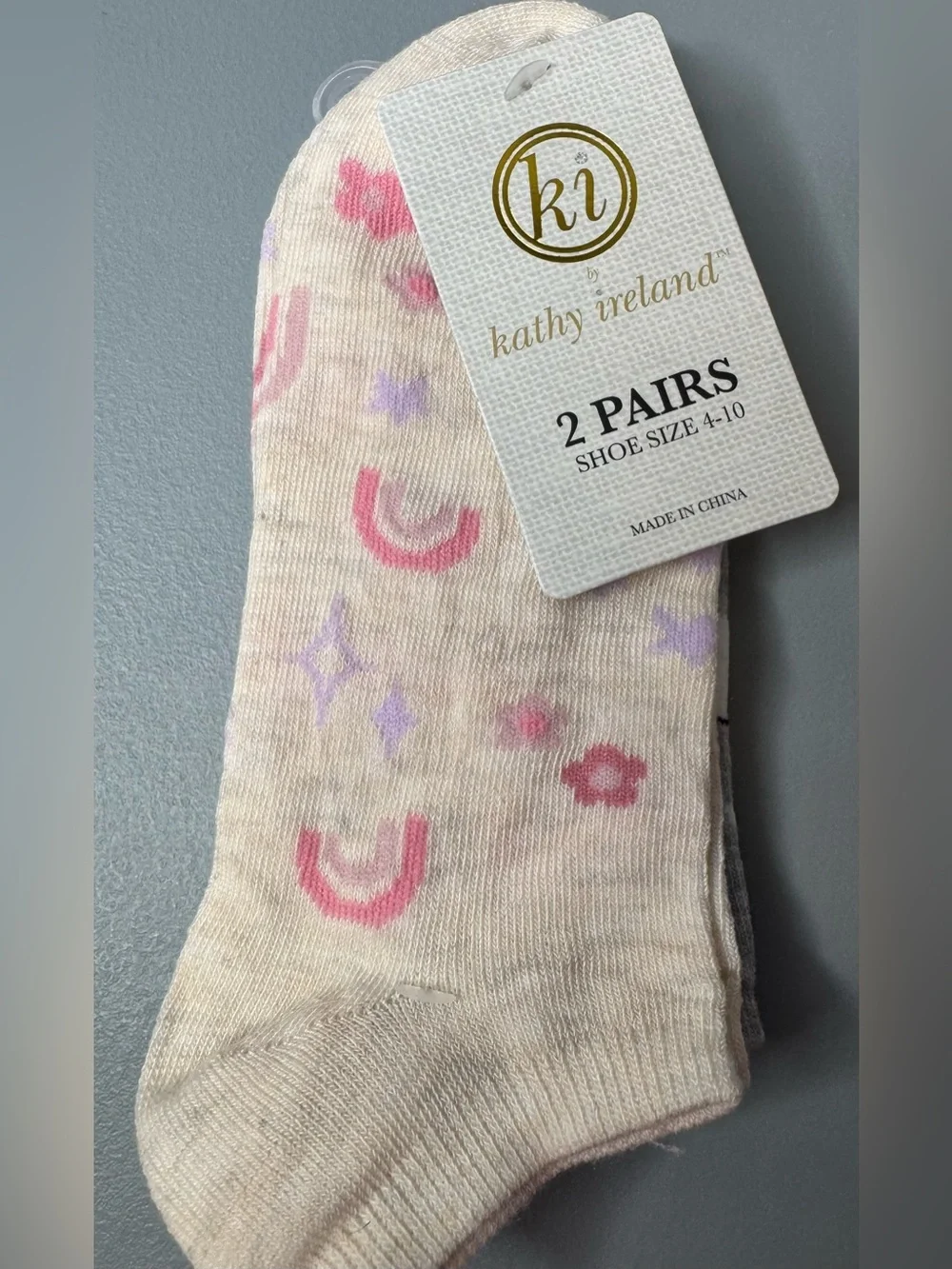 kathy ireland Cream Ankle Socks Pink Rainbows & Lavender Stars unicorn 2-pack